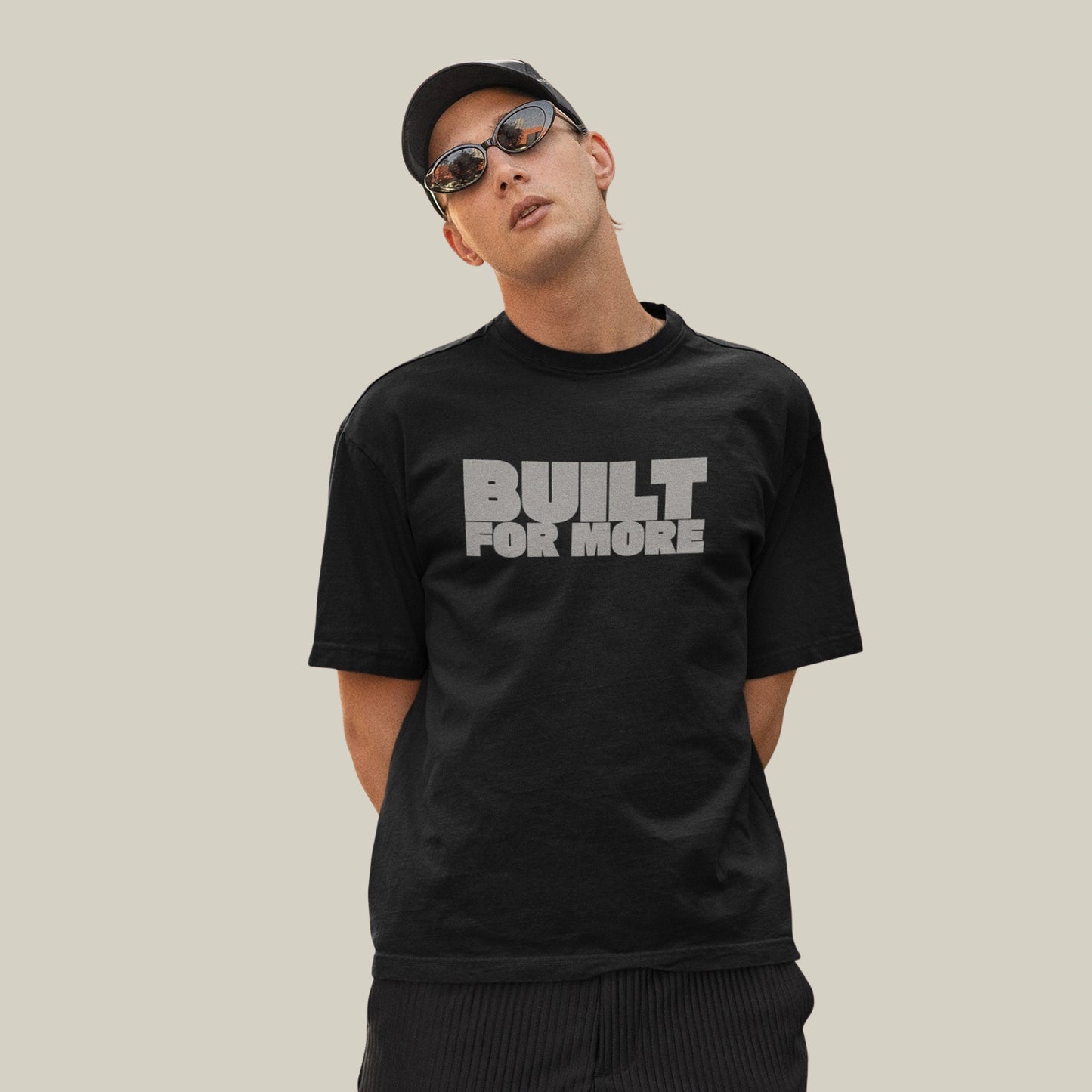 BUILT FOR MORE – Oversized T-shirt-Black