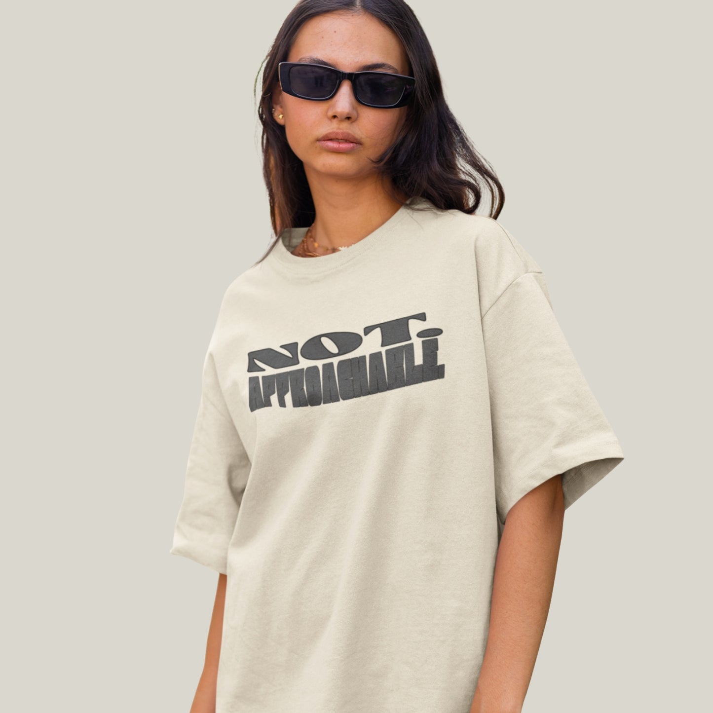 NOT APPROACHABLE – Oversized T-shirt-Off white