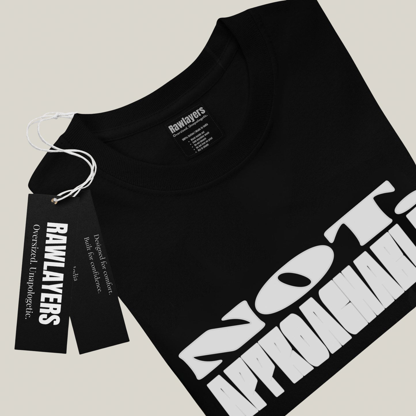 NOT APPROACHABLE – Oversized T-shirt-Black